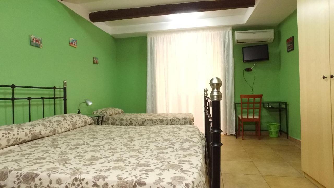 B&B Ersilia Napels Buitenkant foto