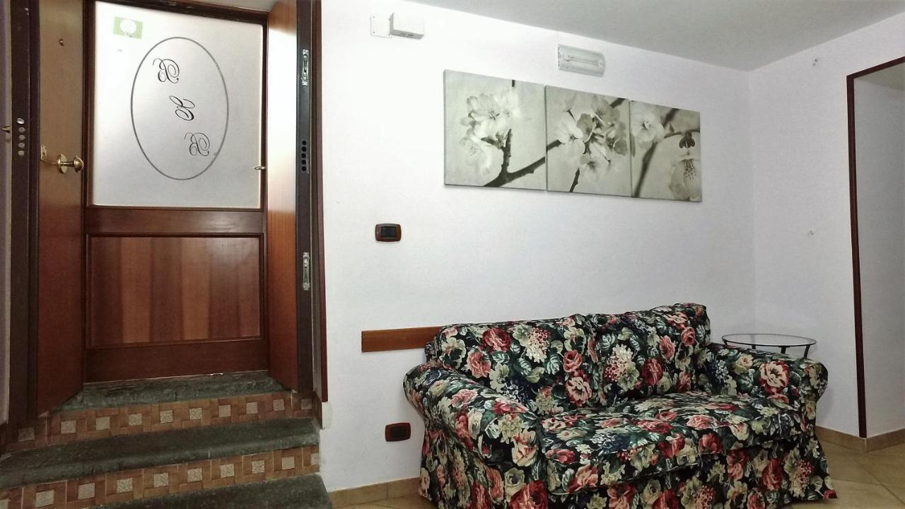B&B Ersilia Napels Buitenkant foto